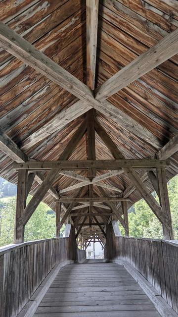 Holzbrücke bei Ried im Oberinntal